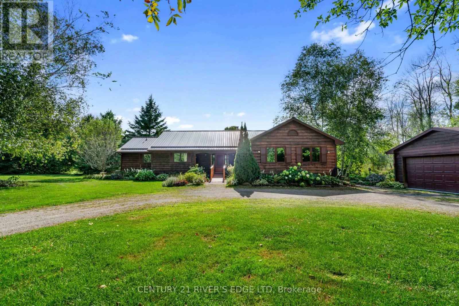 814 PLUMHOLLOW ROAD