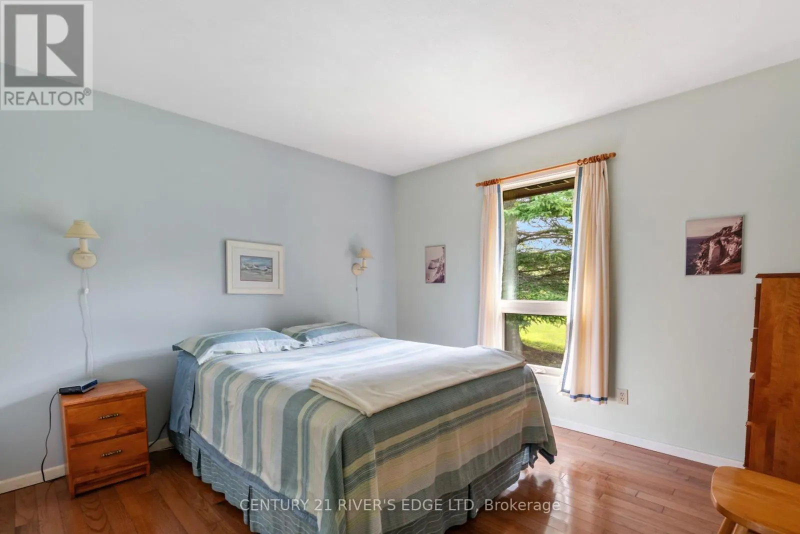 814 PLUMHOLLOW ROAD