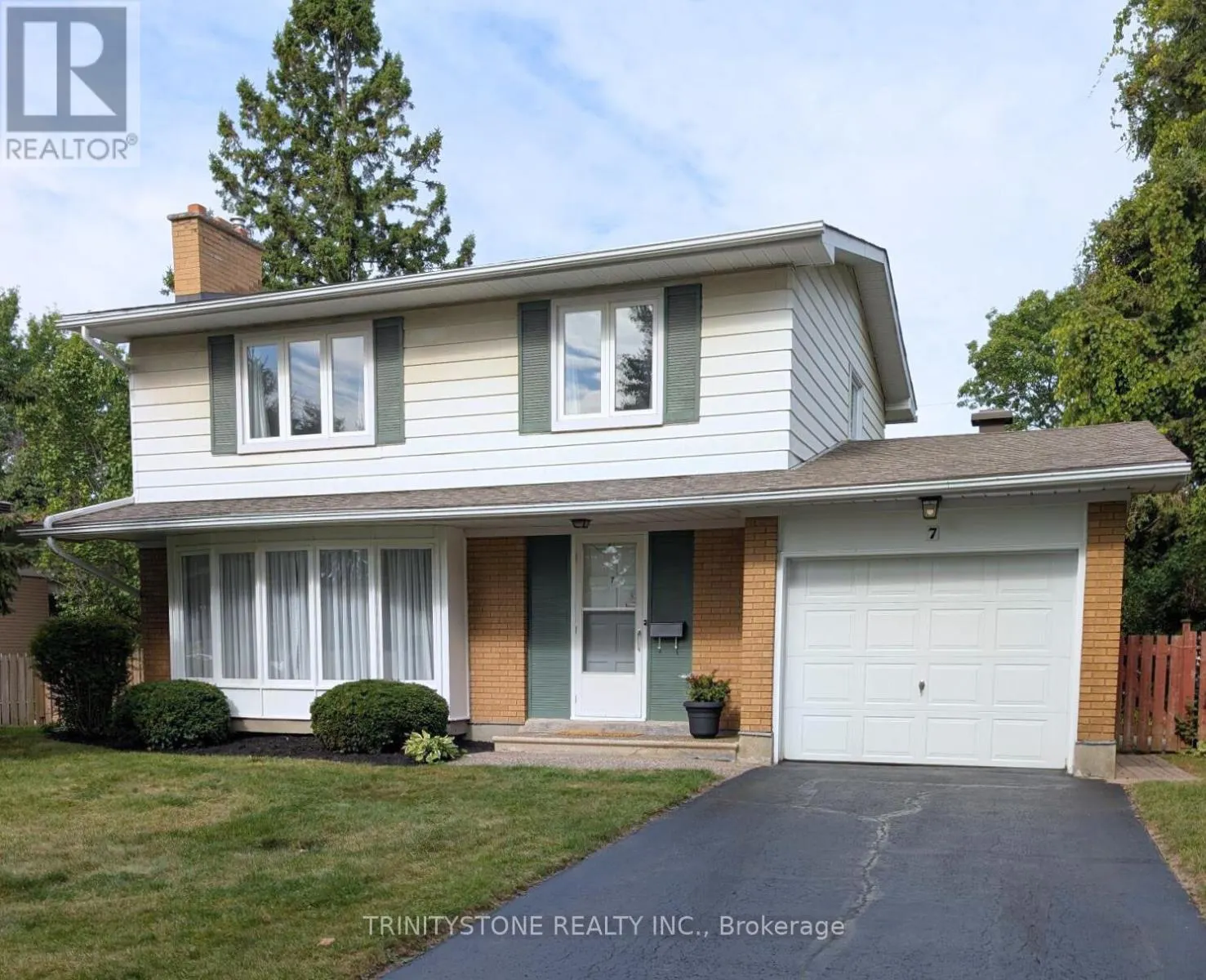 7 PULFORD CRESCENT