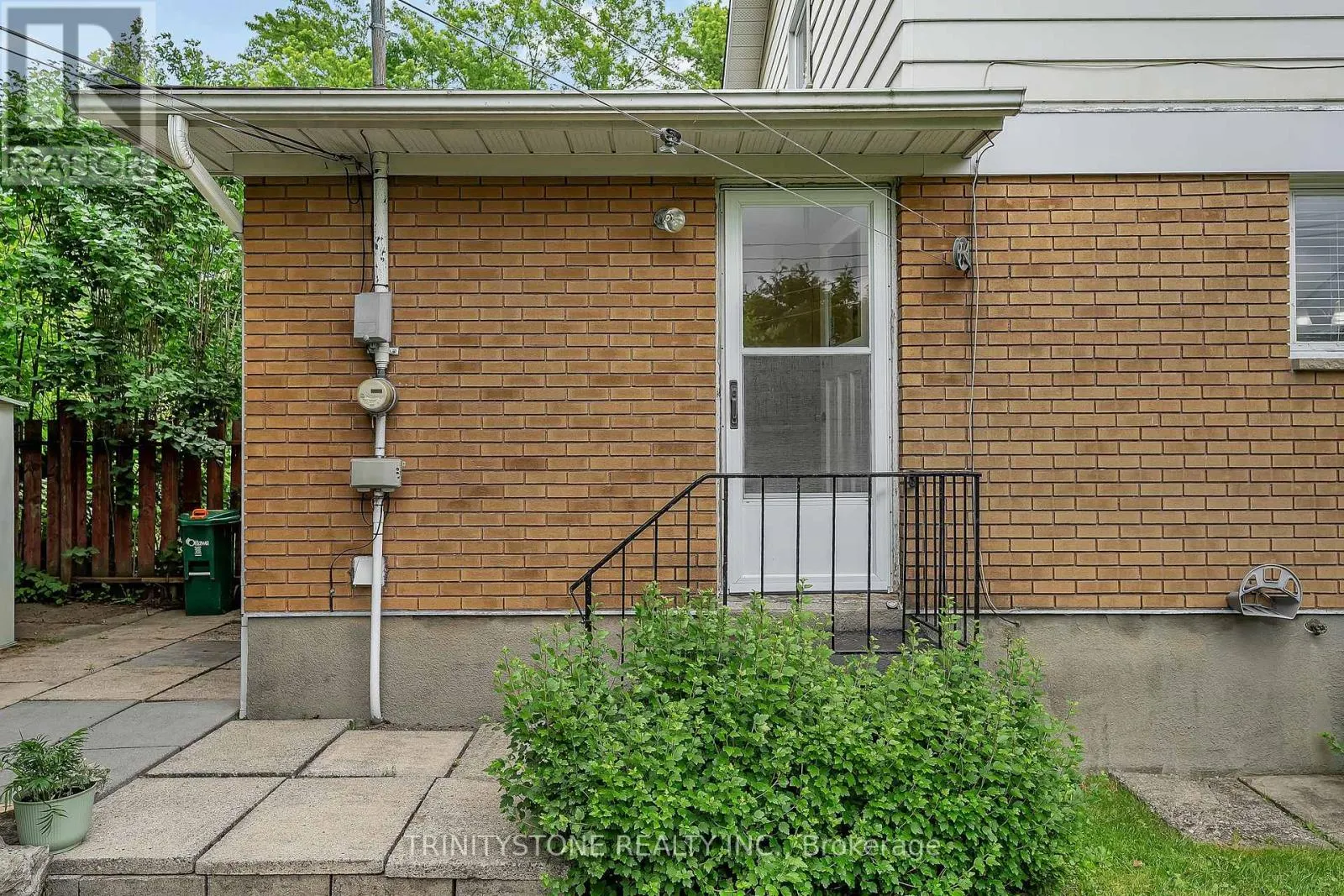 7 PULFORD CRESCENT