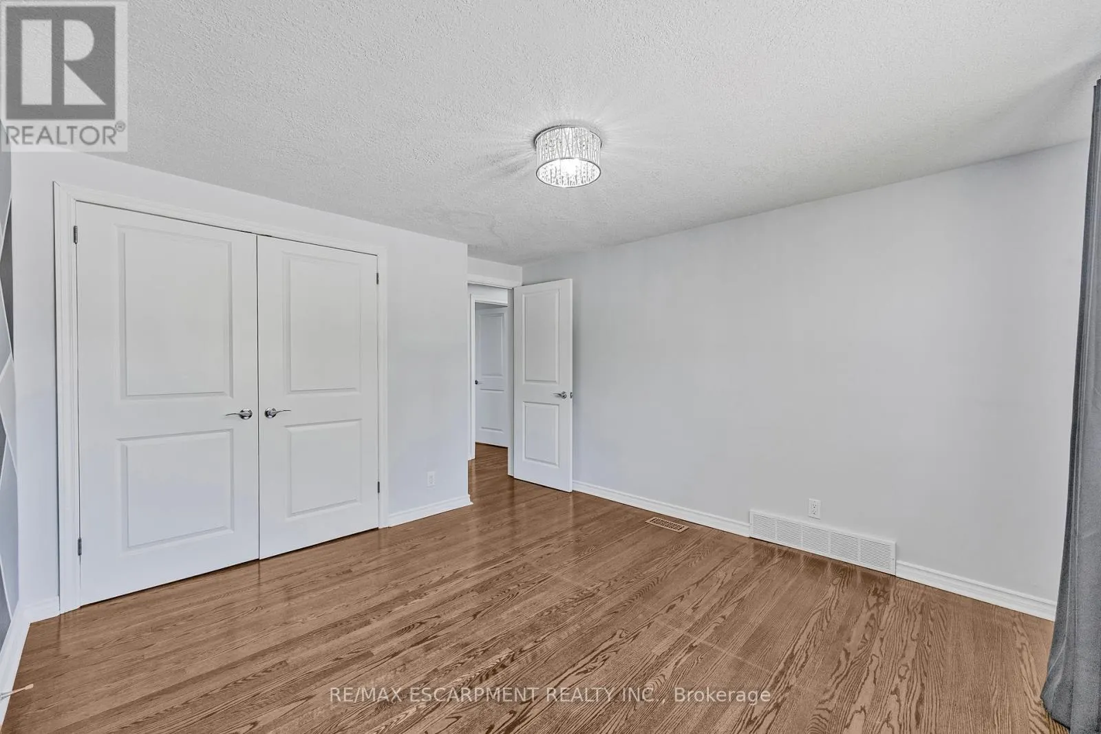 944 CONCESSION ROAD