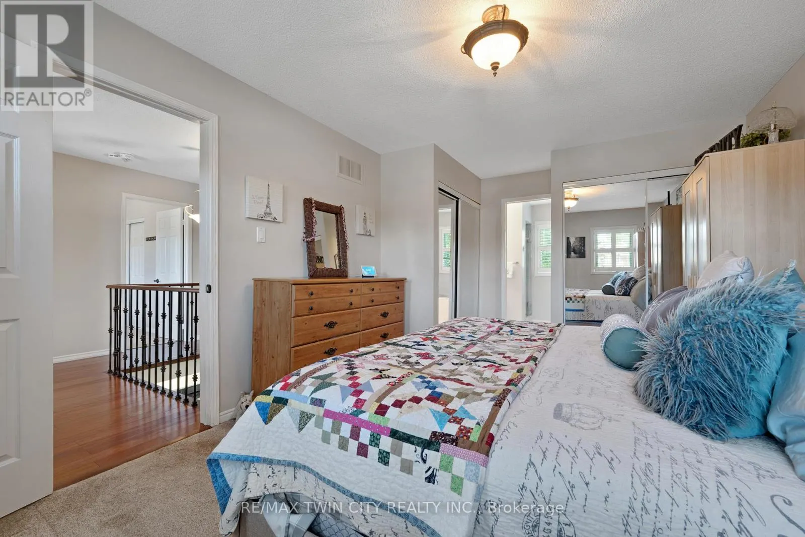 477 BURNETT AVENUE