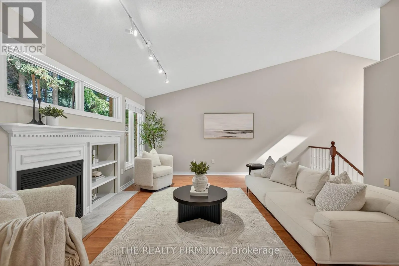 4 - 519 RIVERSIDE DRIVE, #4