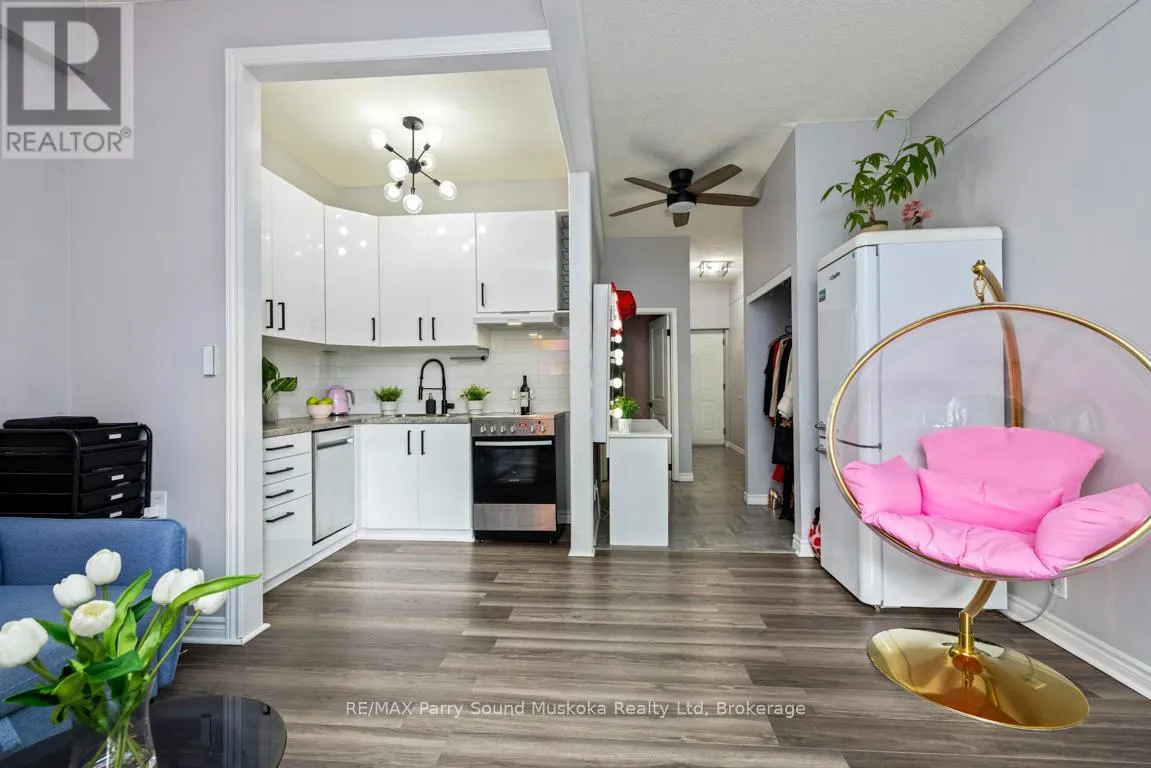 4 - 21 PROSPECT STREET, #4