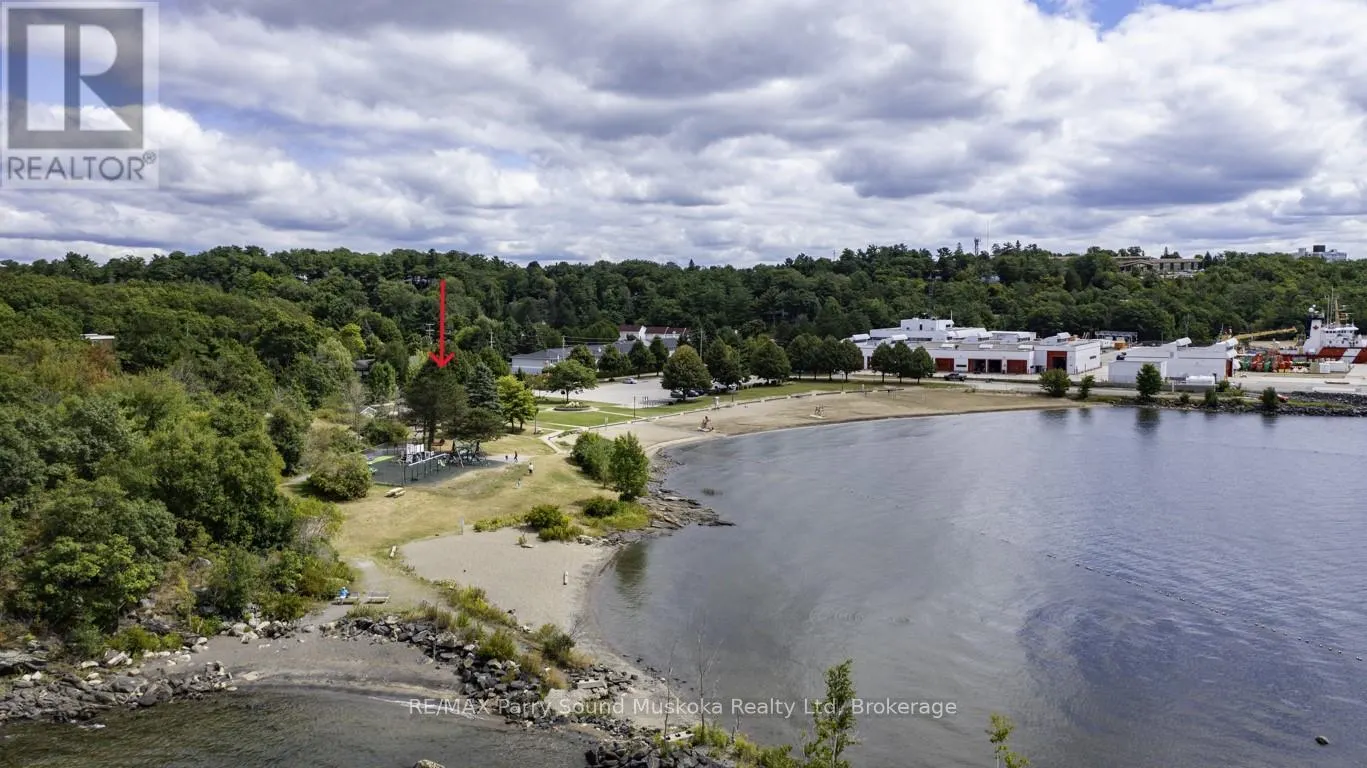 4 - 21 PROSPECT STREET, #4