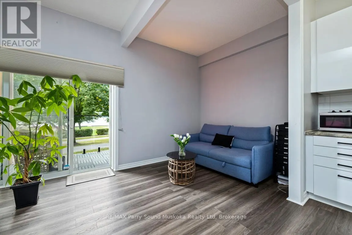 4 - 21 PROSPECT STREET, #4