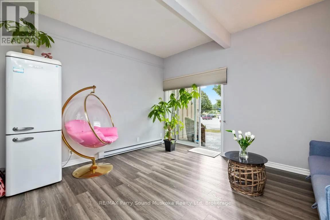 4 - 21 PROSPECT STREET, #4