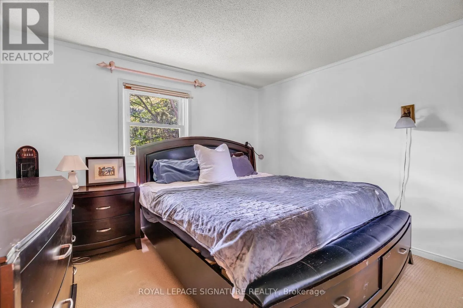 55 - 461 BEECHWOOD PLACE