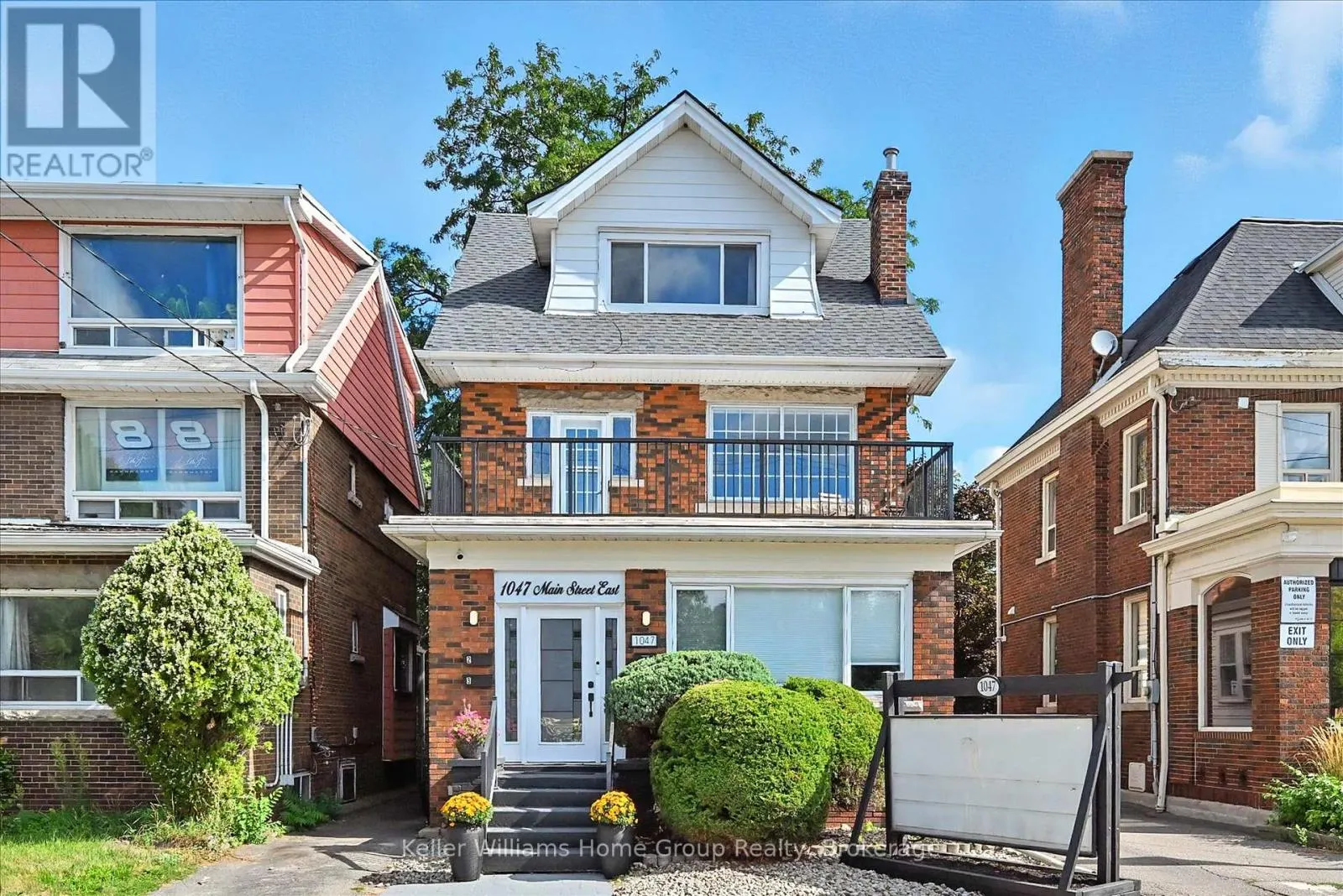 1047 MAIN STREET E