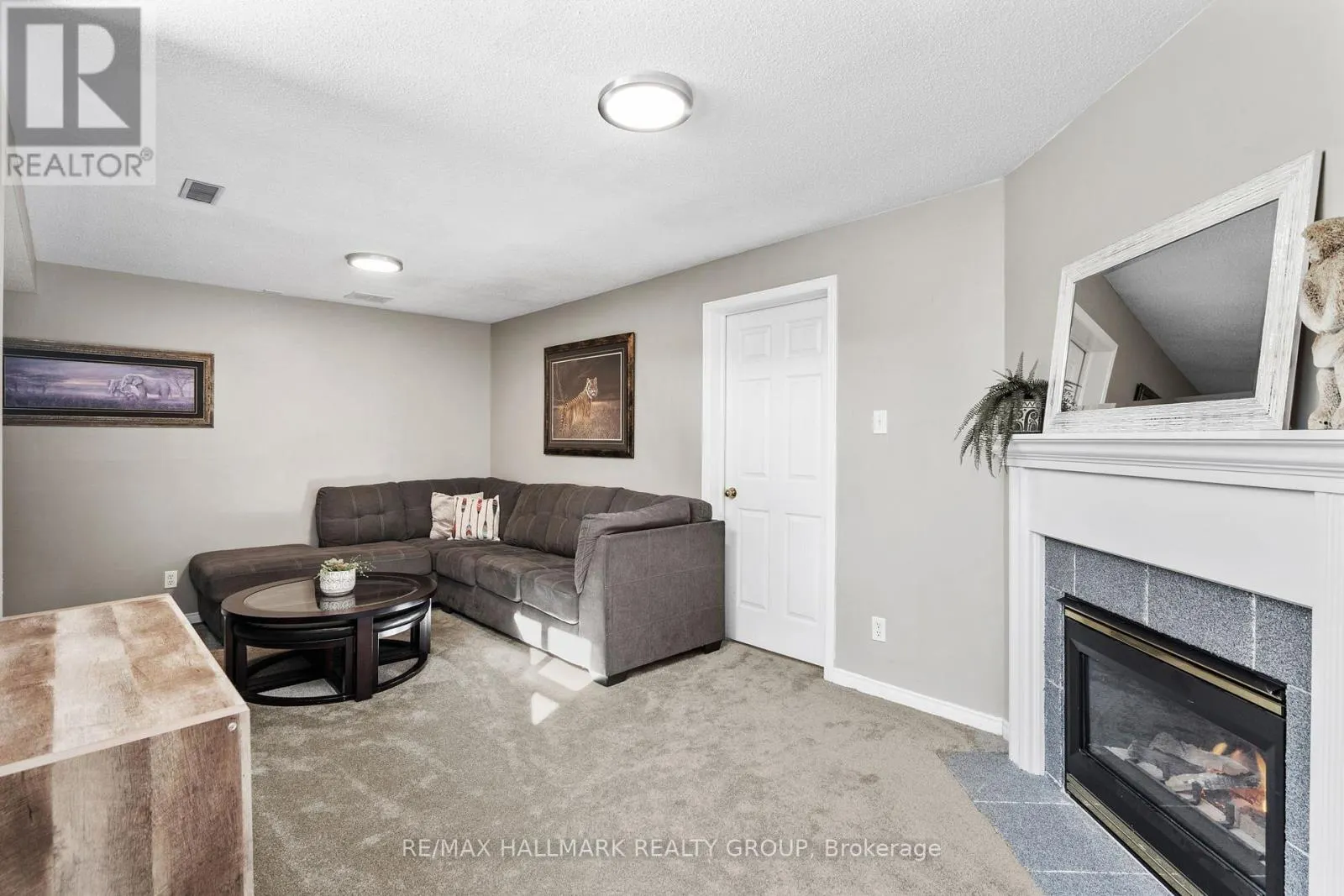 62 COLLEGE CIRCLE