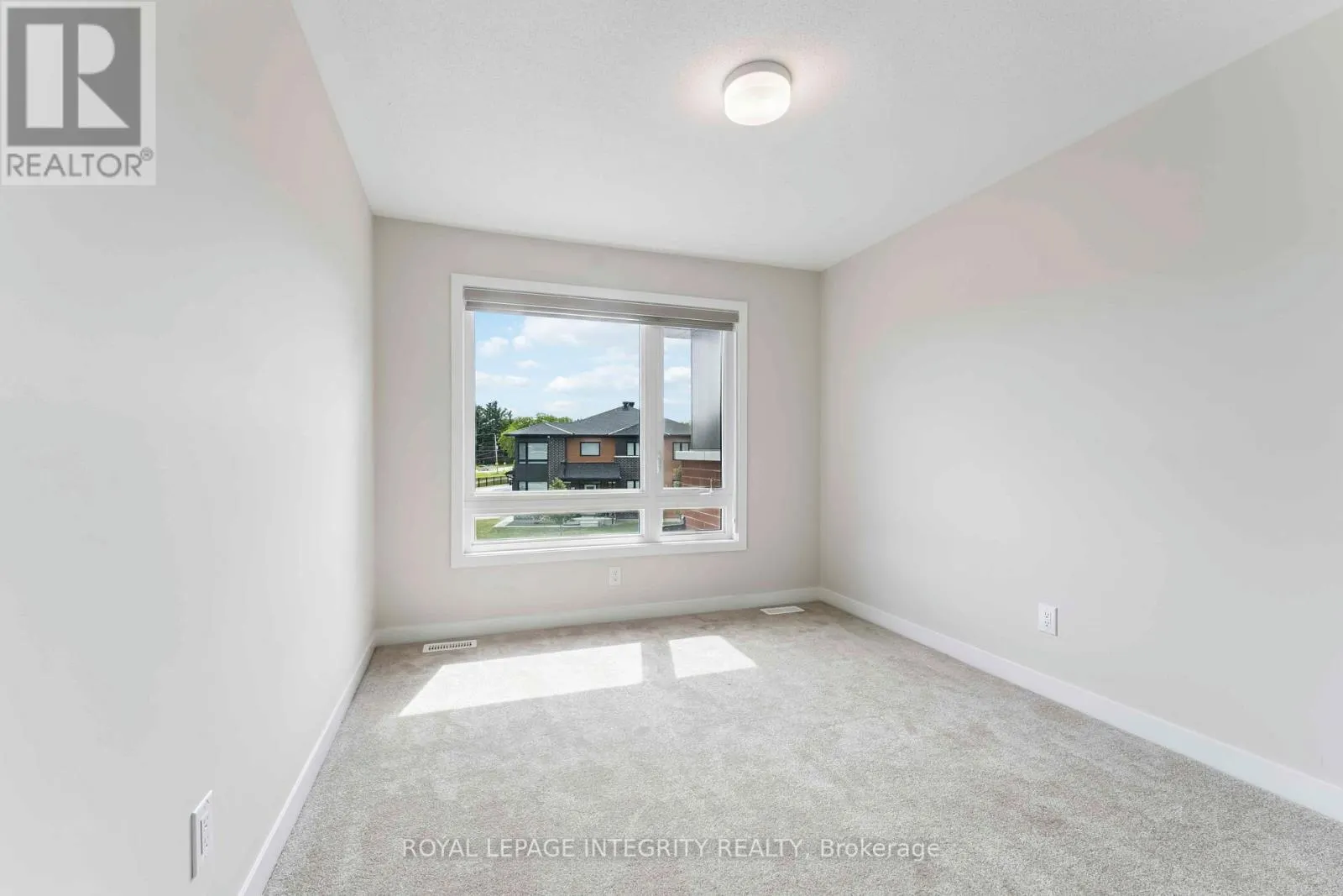 227 ORMISTON CRESCENT