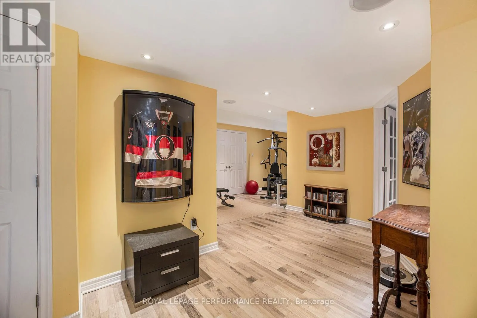 450 FRANK CAULEY WAY