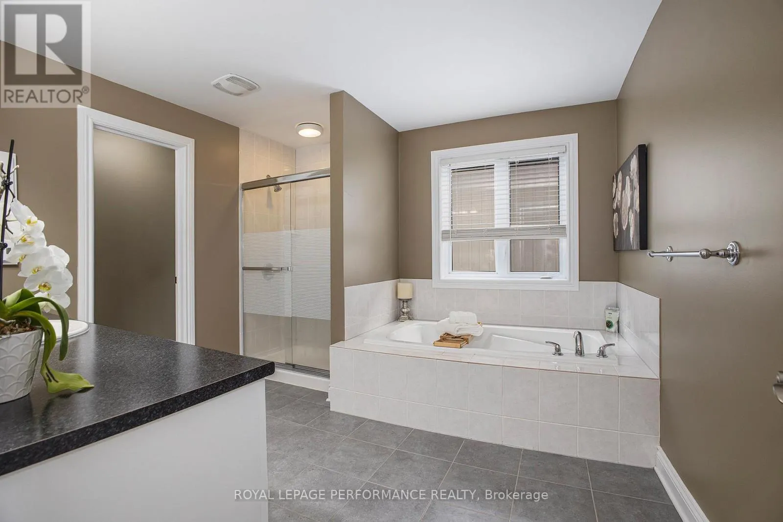 450 FRANK CAULEY WAY