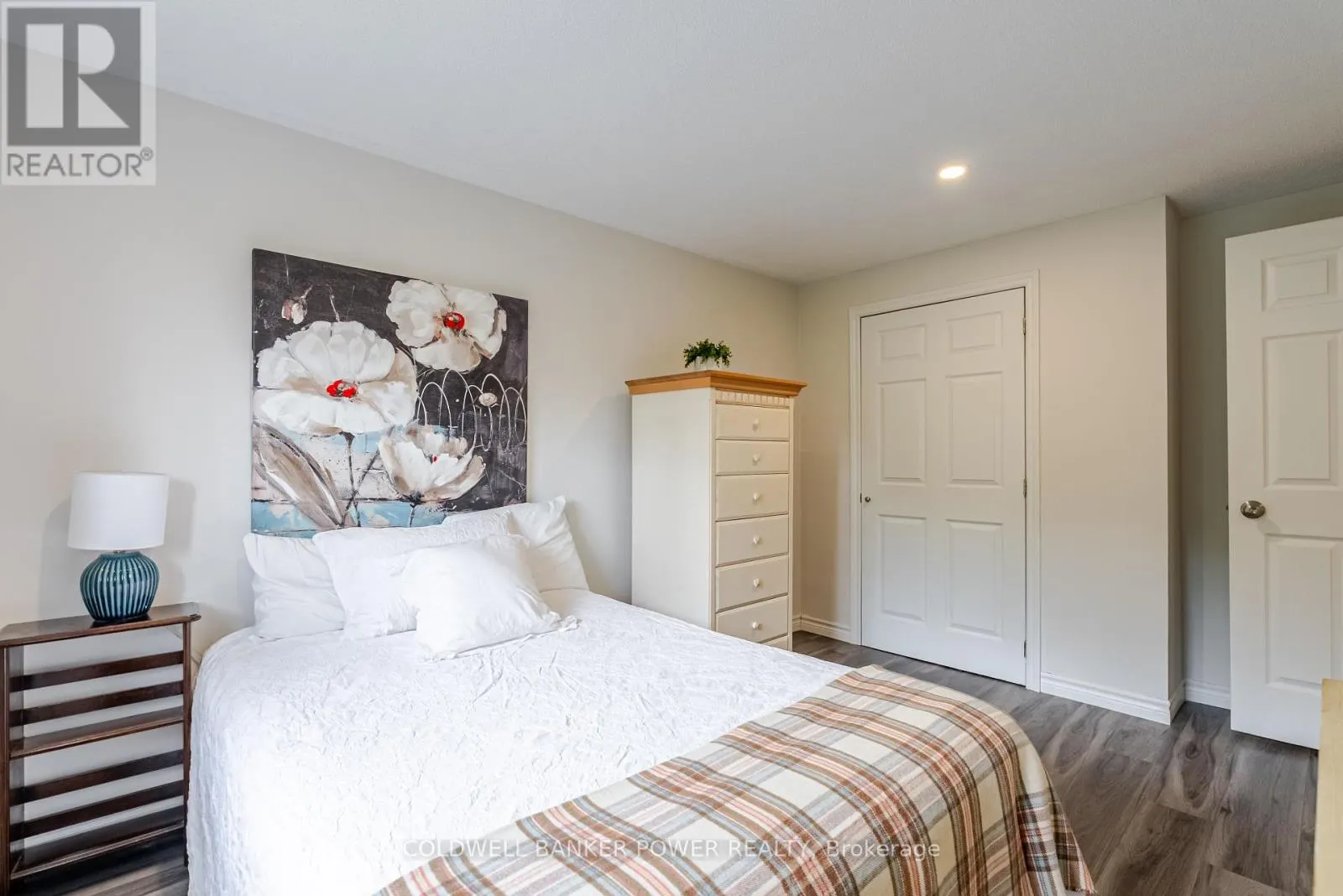 14 - 20 KERNOHAN PARKWAY, #14