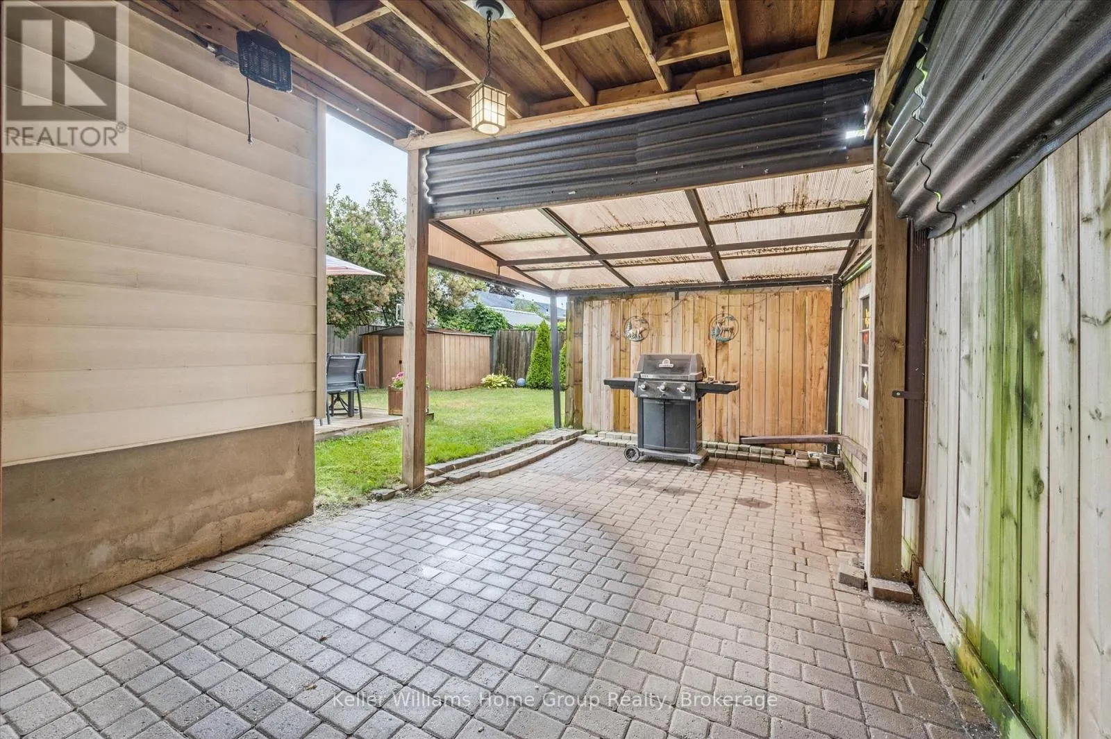 1138 LANGS CIRCLE