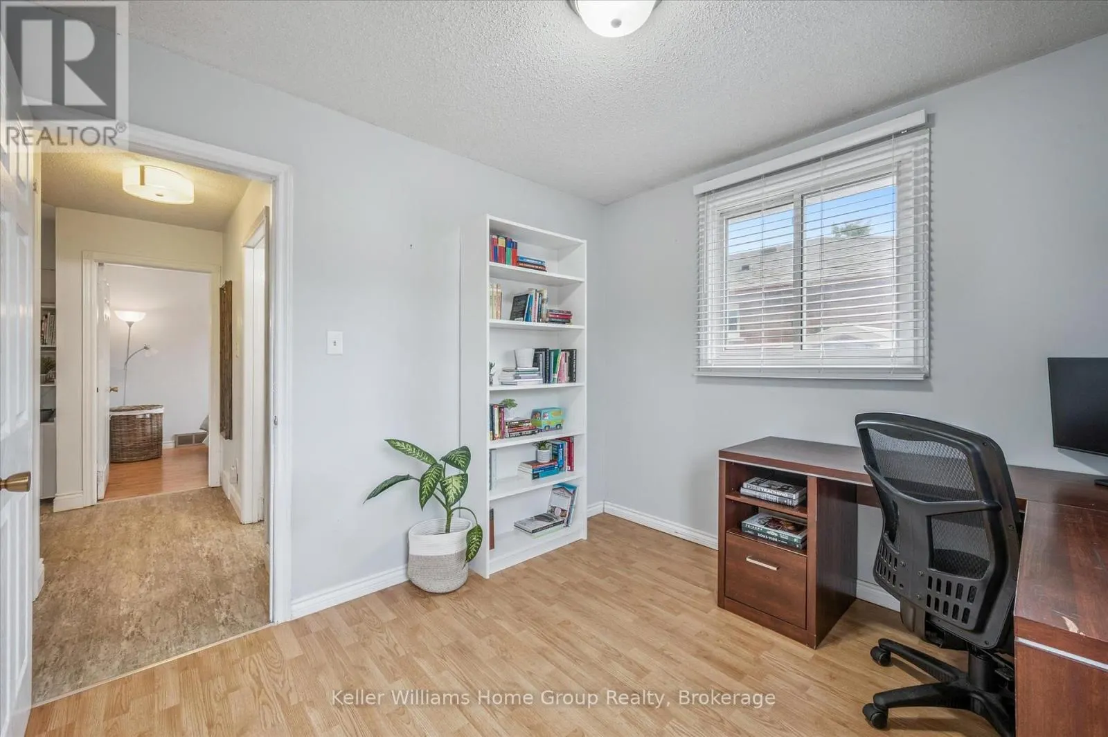1138 LANGS CIRCLE