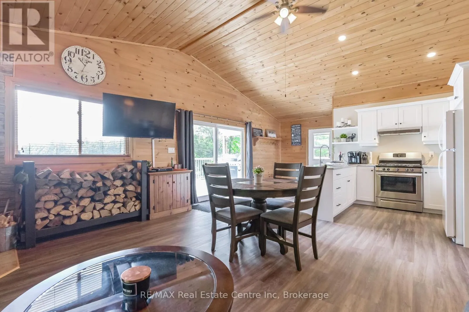 22 SOUTH CRANE LAKE ROAD