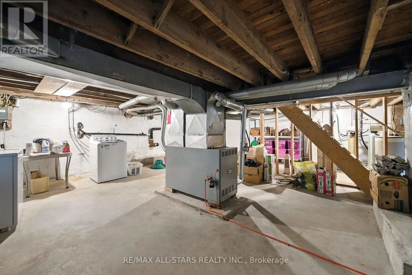 10987 SIMCOE STREET