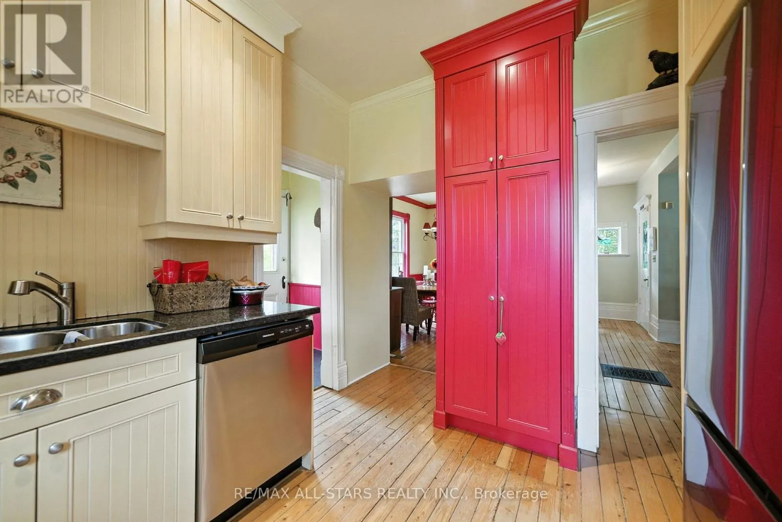 10987 SIMCOE STREET