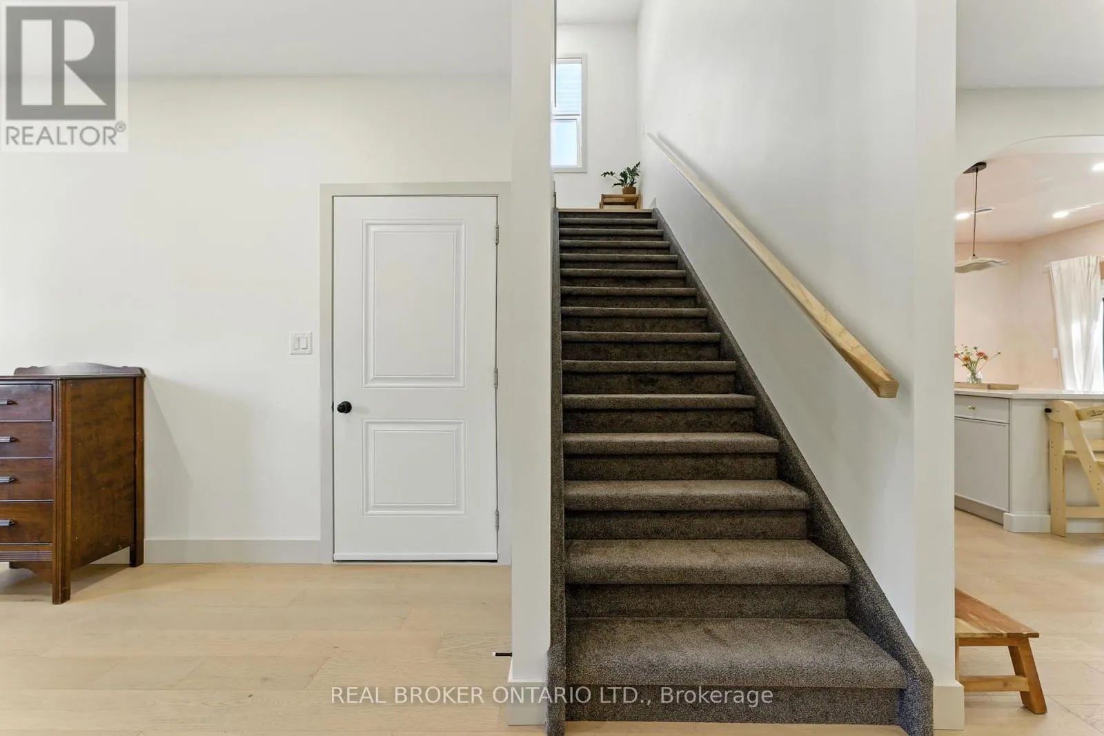 13 LINDEN STREET