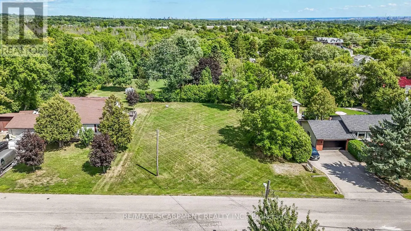 29 FLEMING AVENUE