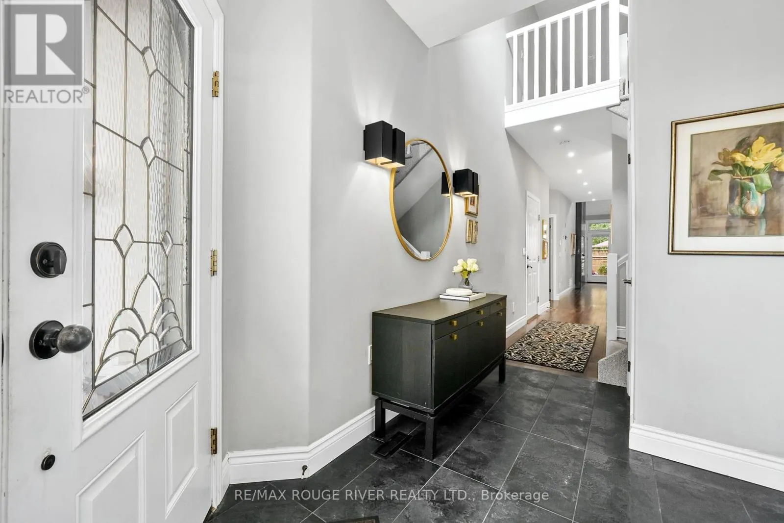 403 - 120 UNIVERSITY AVENUE E, #403