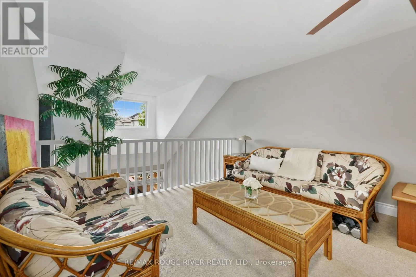 403 - 120 UNIVERSITY AVENUE E, #403