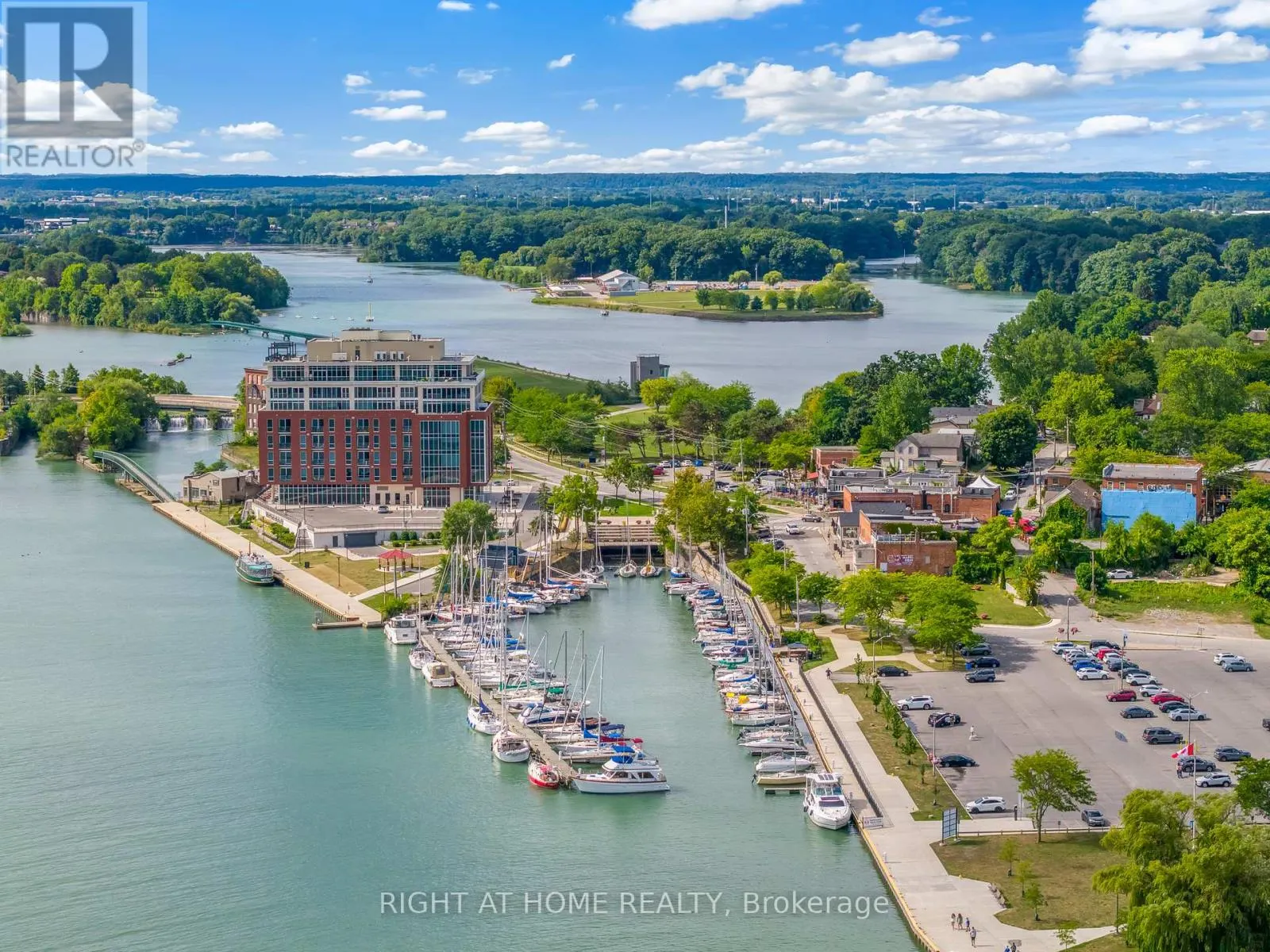 33 - 88 LAKEPORT ROAD