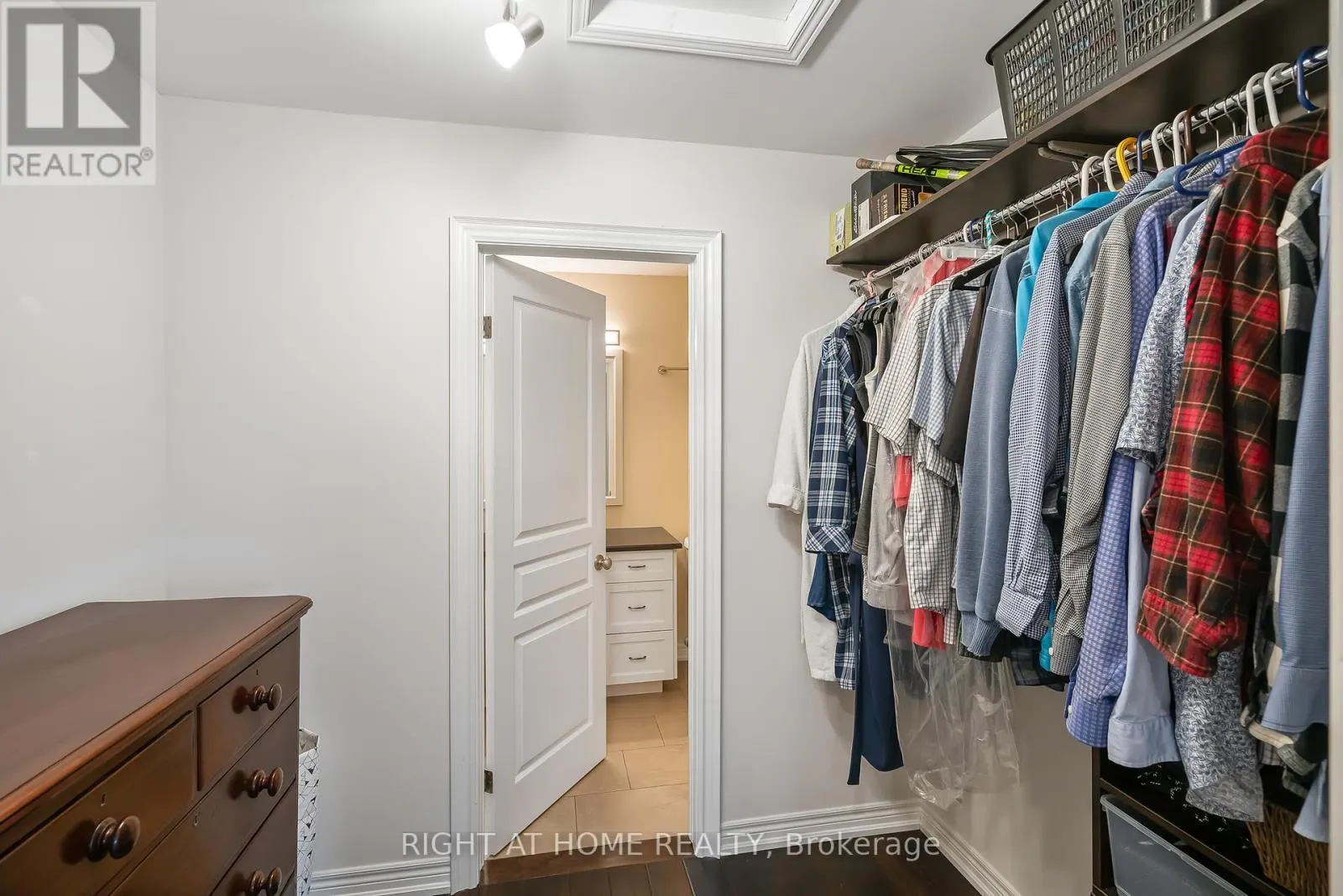 33 - 88 LAKEPORT ROAD