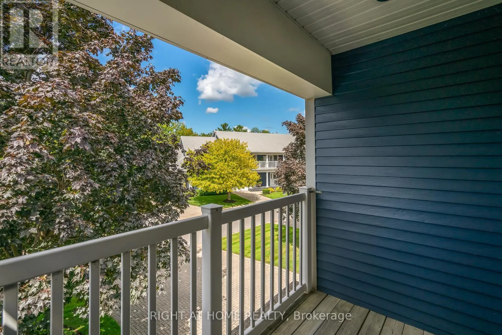 33 - 88 LAKEPORT ROAD