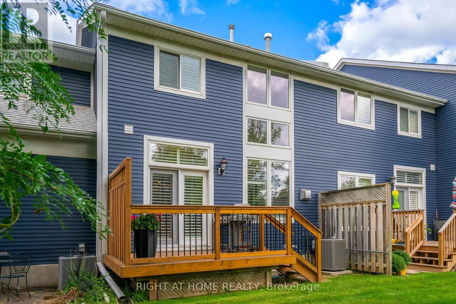33 - 88 LAKEPORT ROAD