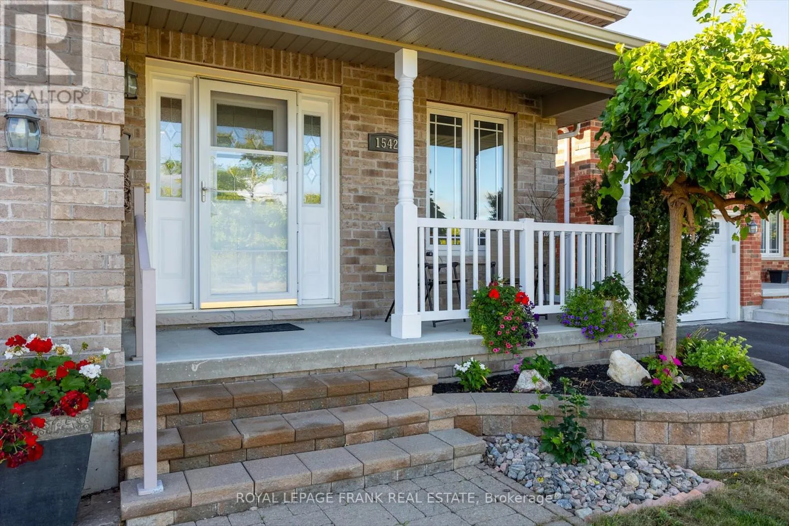 1542 IRELAND DRIVE