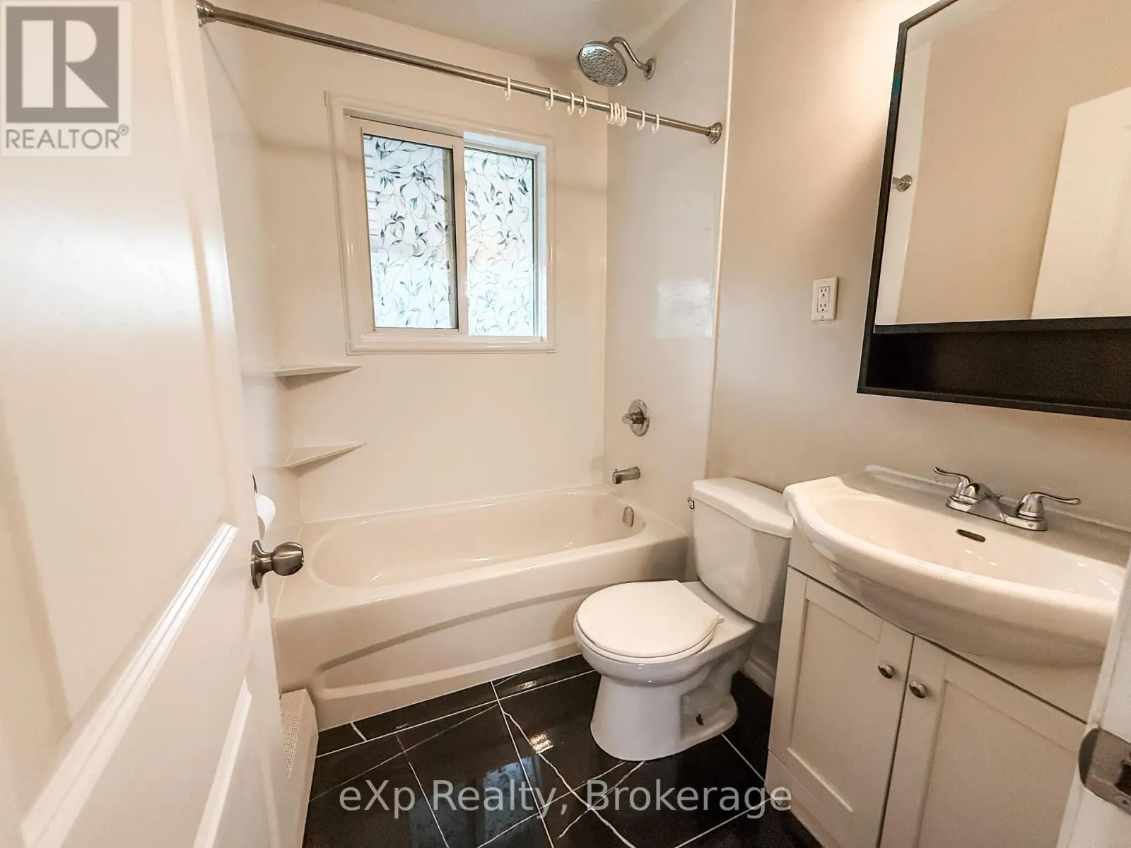 1 - 342 KIWANIS PARK DRIVE, #1