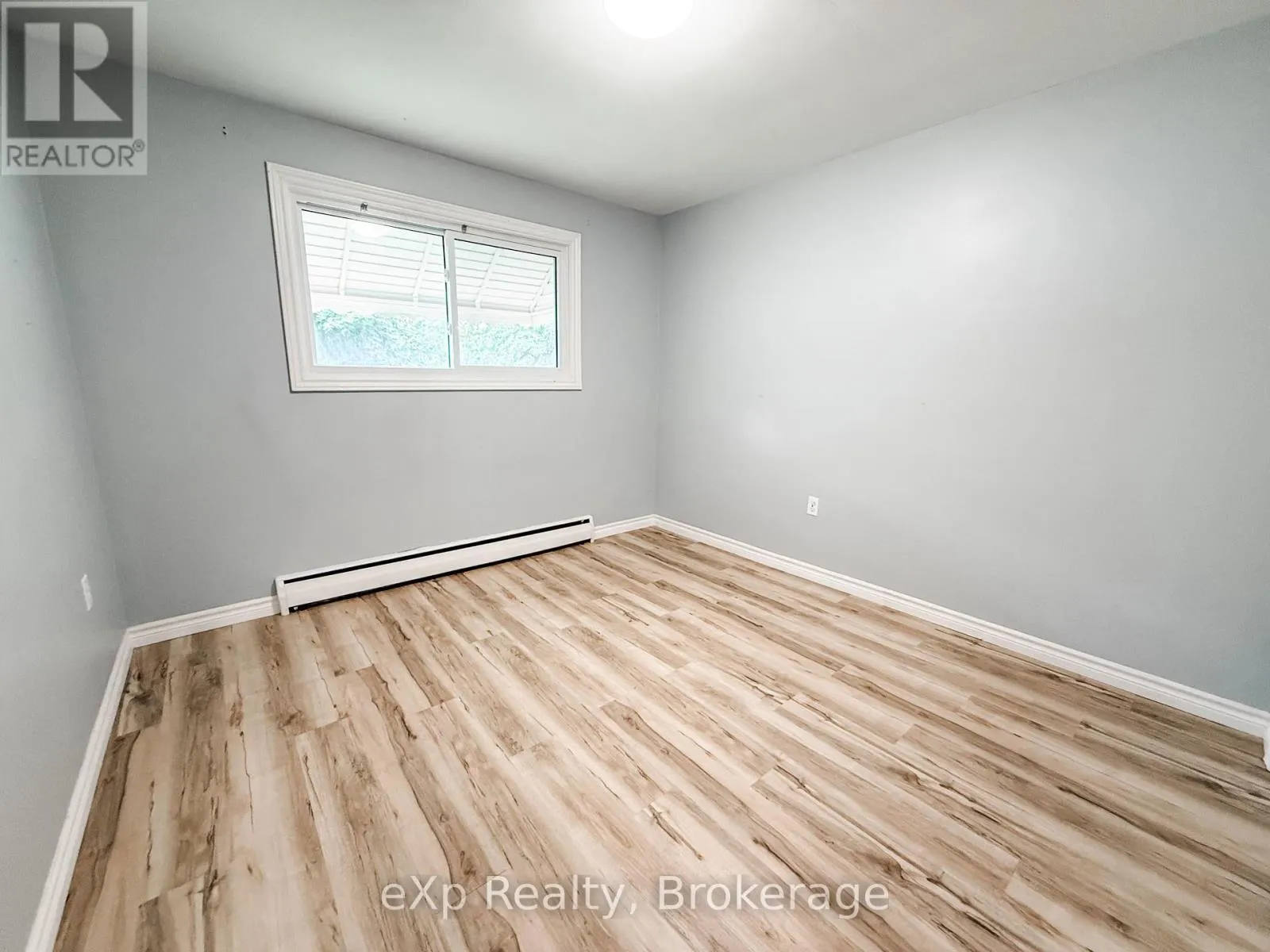 1 - 342 KIWANIS PARK DRIVE, #1