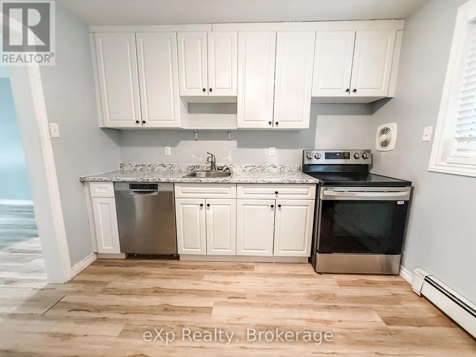 1 - 342 KIWANIS PARK DRIVE, #1