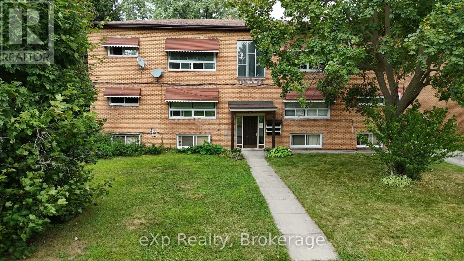 1 - 342 KIWANIS PARK DRIVE, #1