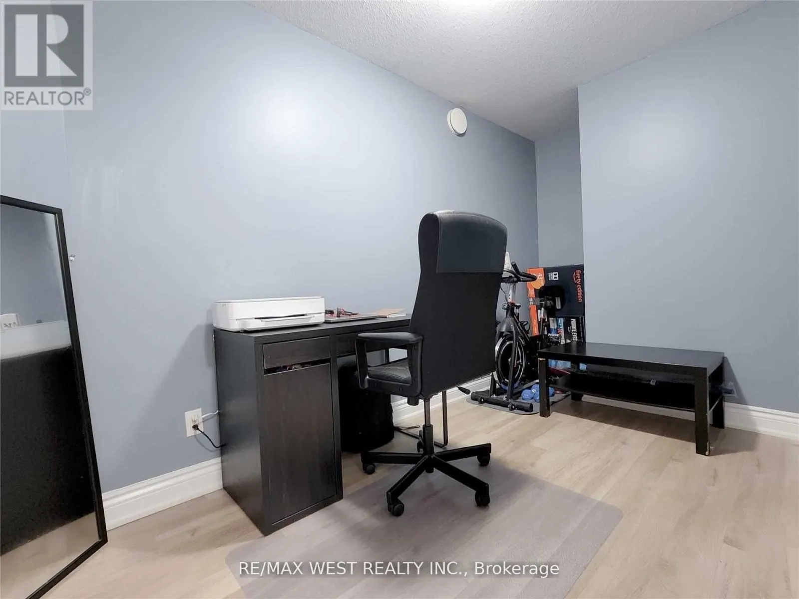 401 - 64 FREDERICK DRIVE