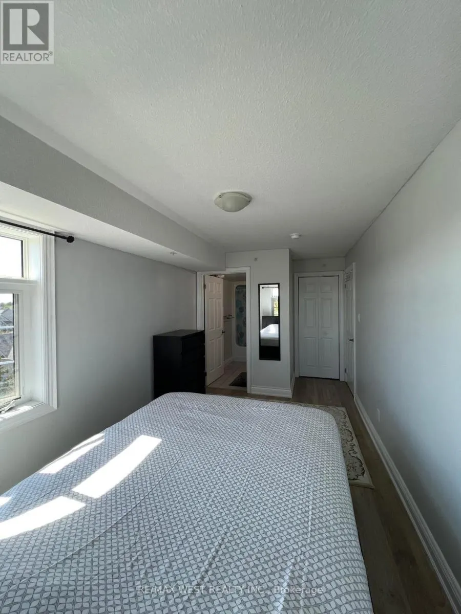 401 - 64 FREDERICK DRIVE