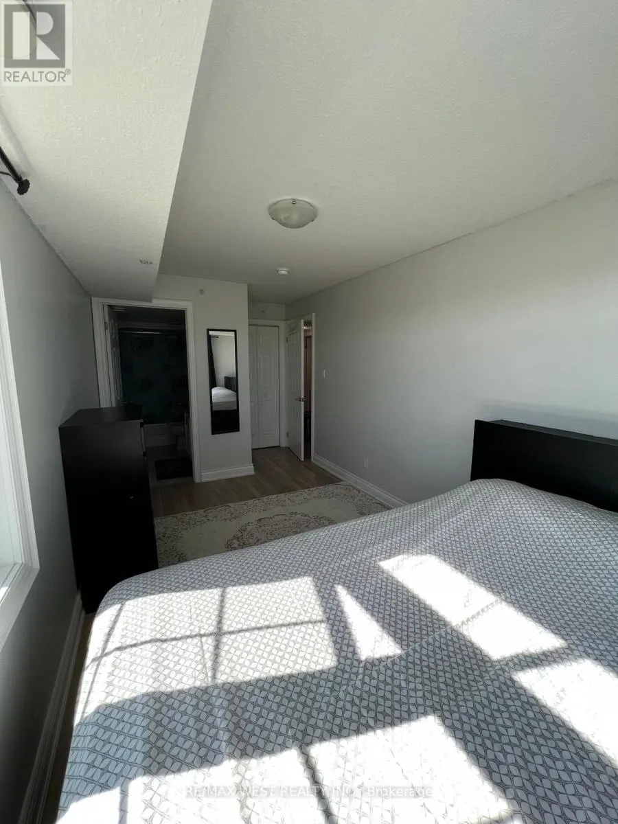 401 - 64 FREDERICK DRIVE