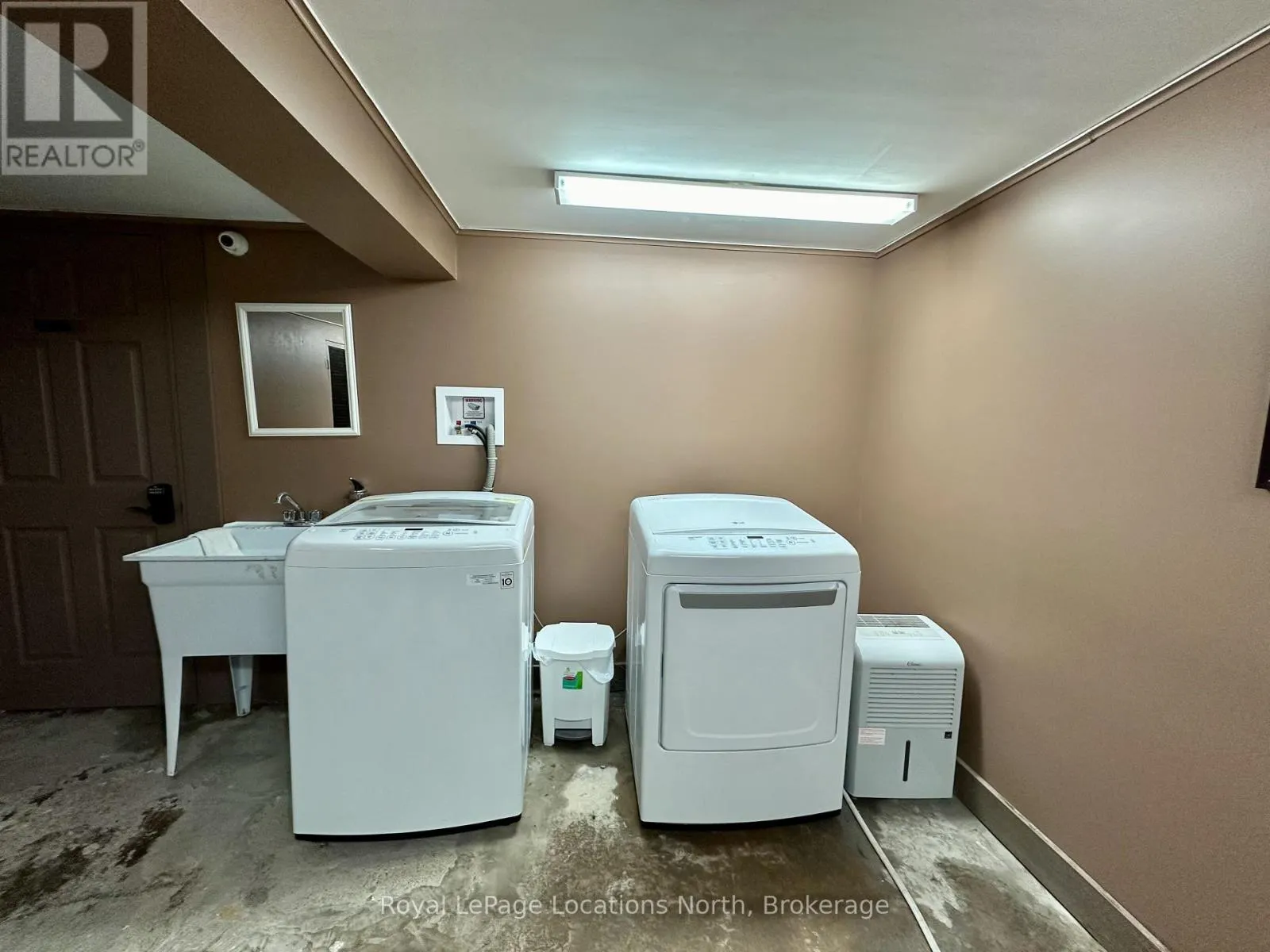 204 - 110 SYKES STREET N, #204