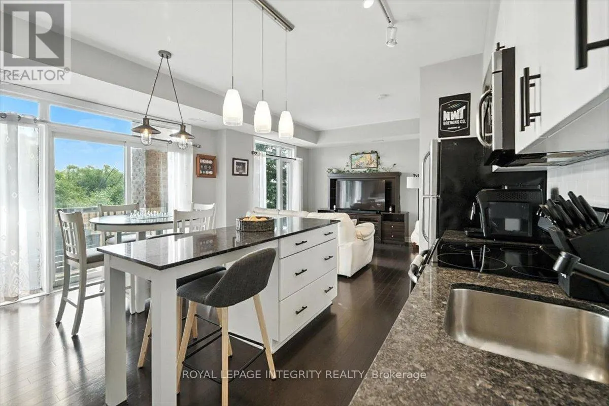 202 - 755 BEAUPARC PRIVATE