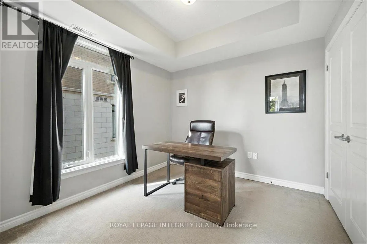 202 - 755 BEAUPARC PRIVATE