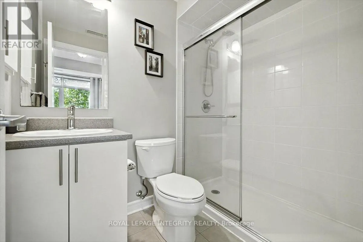 202 - 755 BEAUPARC PRIVATE