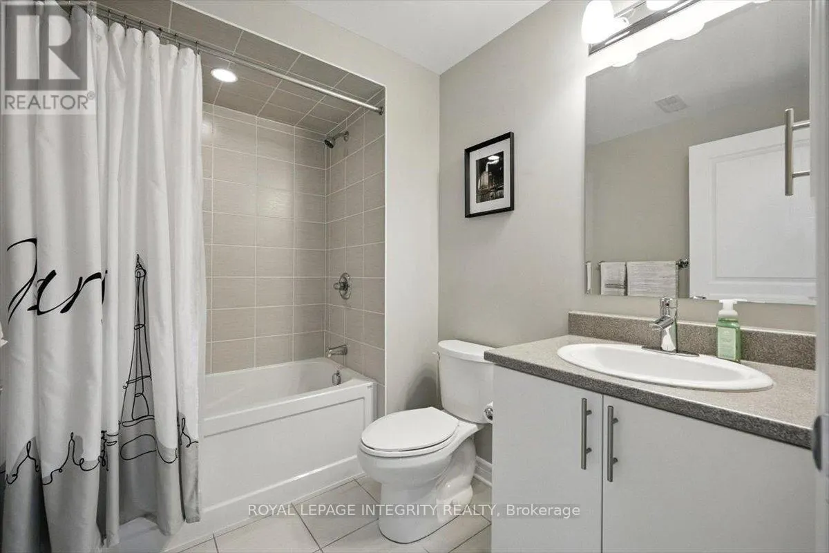 202 - 755 BEAUPARC PRIVATE