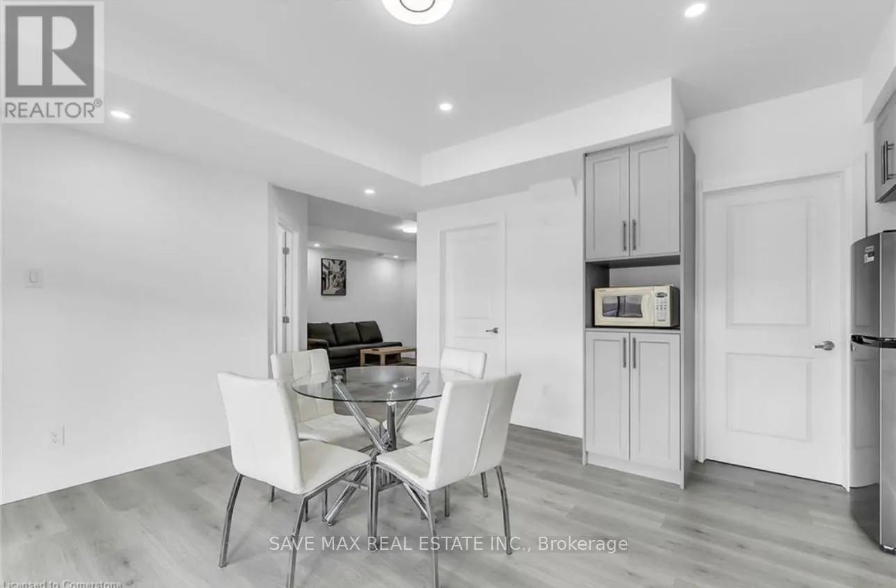 528 NATHALIE CRESCENT