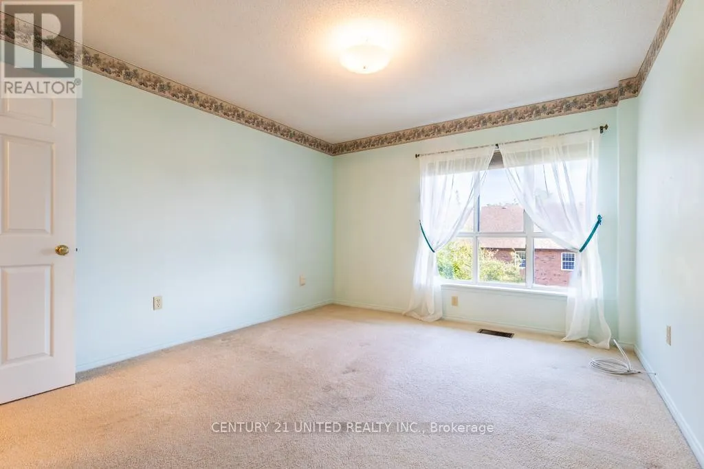 305 - 921 ARMOUR ROAD, #305