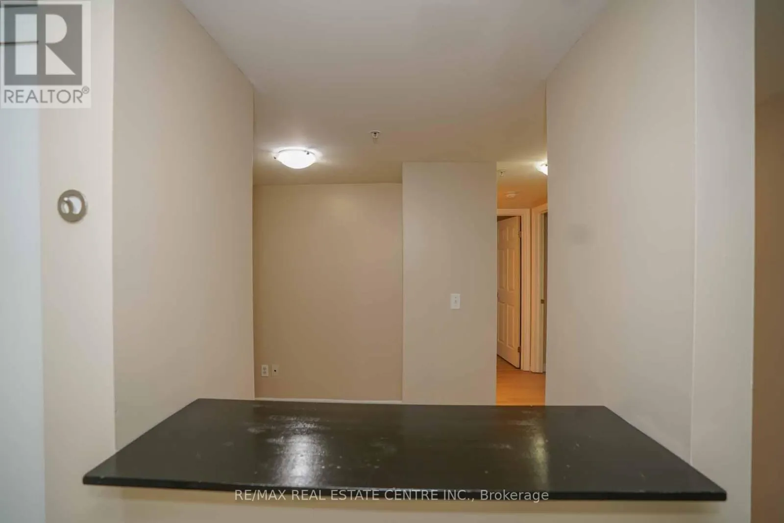 106 - 39 GOODWIN DRIVE