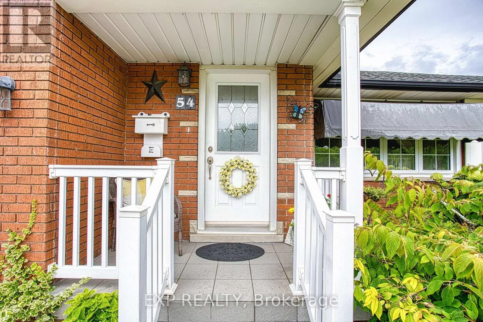 54 GARDEN DRIVE