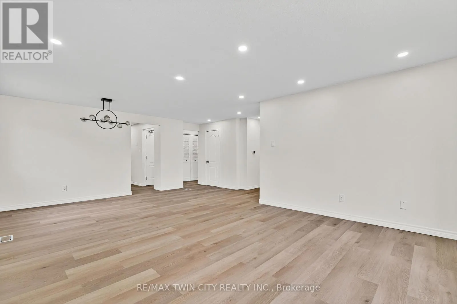 120 WESTHEIGHTS DRIVE