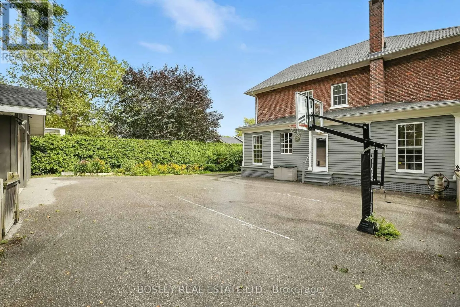 322 RIDOUT STREET